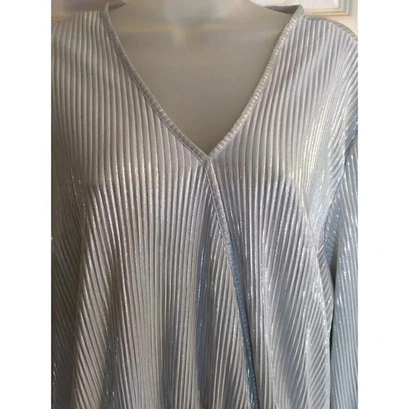 Jolie And Joy Top Silver Metalic Thread Elastic Waist Sz 2X - Picture 2 of 10